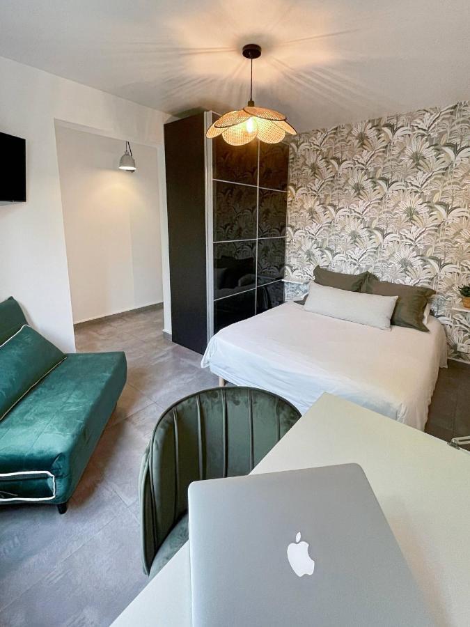 Auteuil • 4 Chambres • Wifi • Metro A 400M Rennes Buitenkant foto