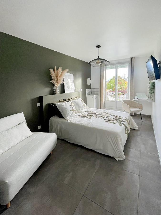 Auteuil • 4 Chambres • Wifi • Metro A 400M Rennes Buitenkant foto